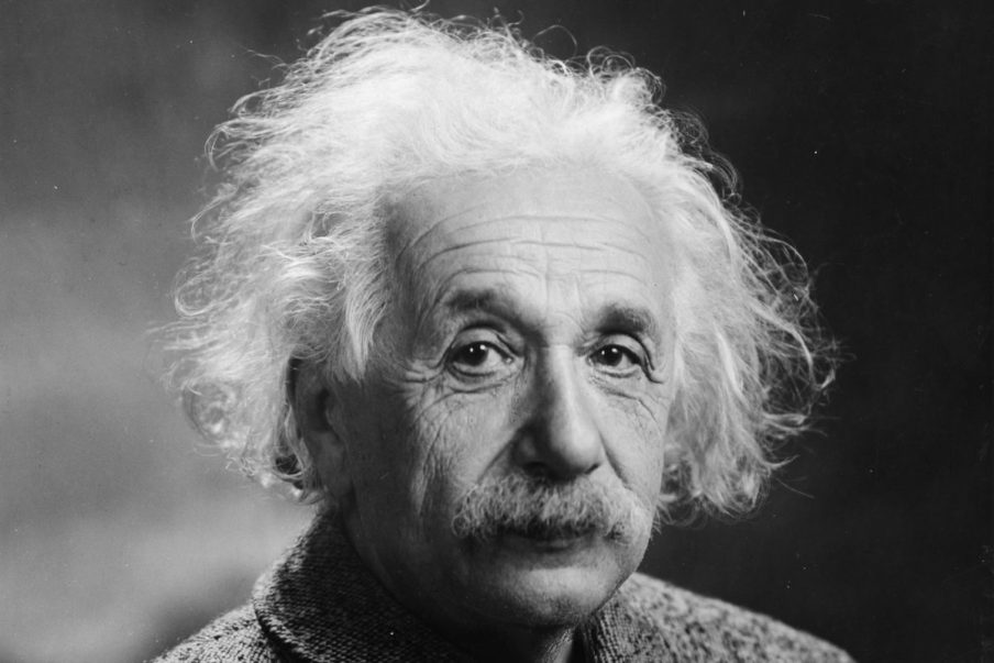 Albert_Einstein_1947.0.0
